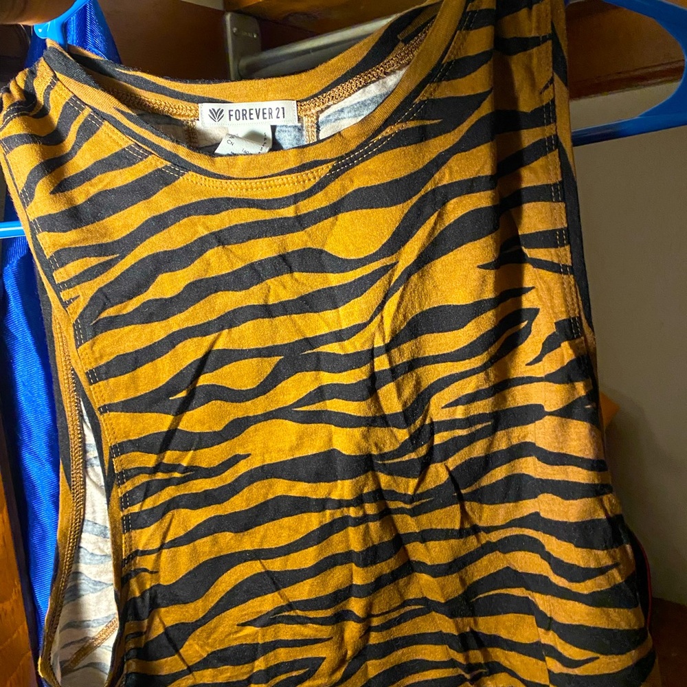 Women’s Athletic Tank Top